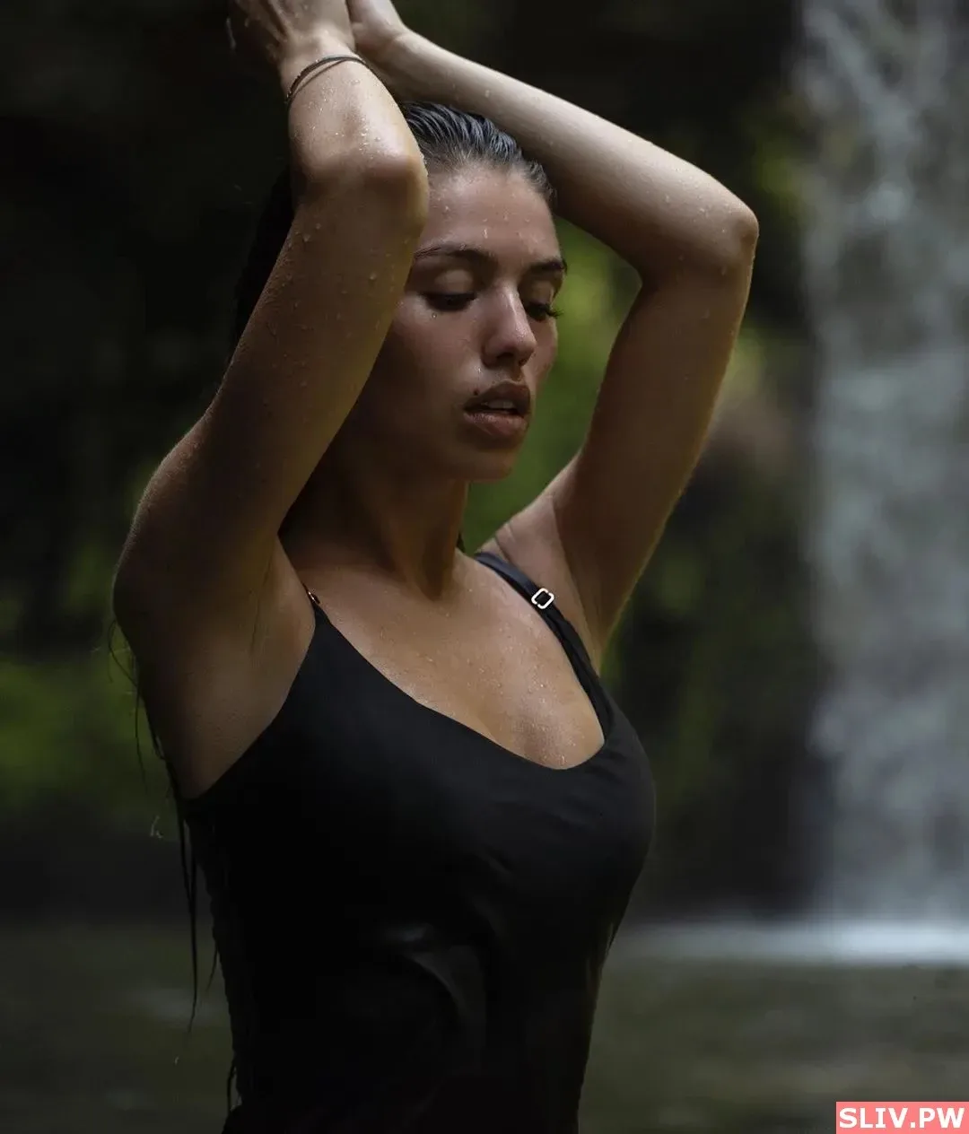 Люся Чеботина OnlyFans фото