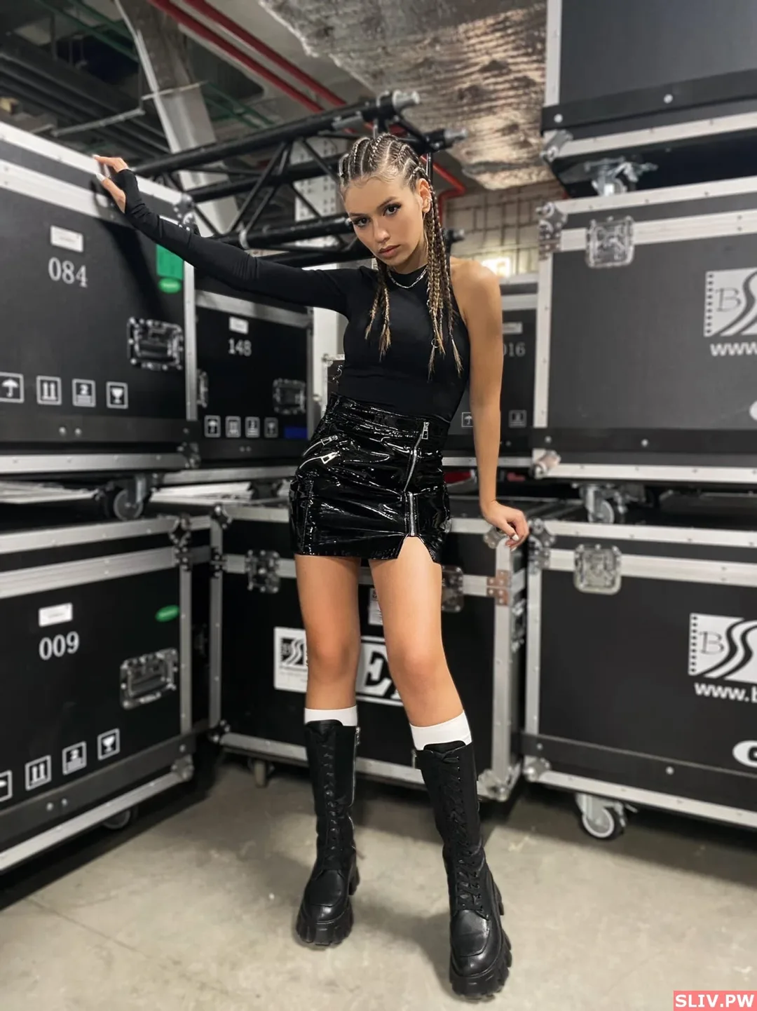 Люся Чеботина OnlyFans фото