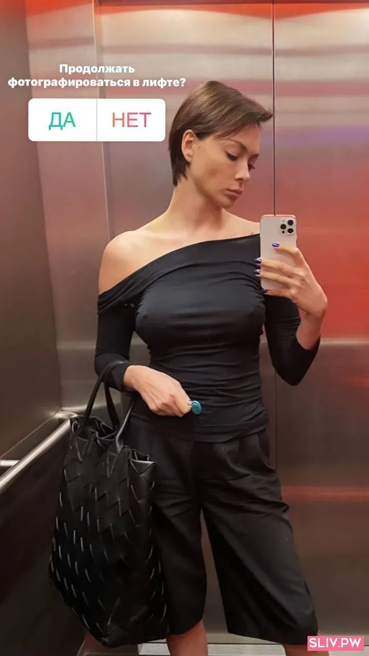 Настасья Самбурская OnlyFans фото