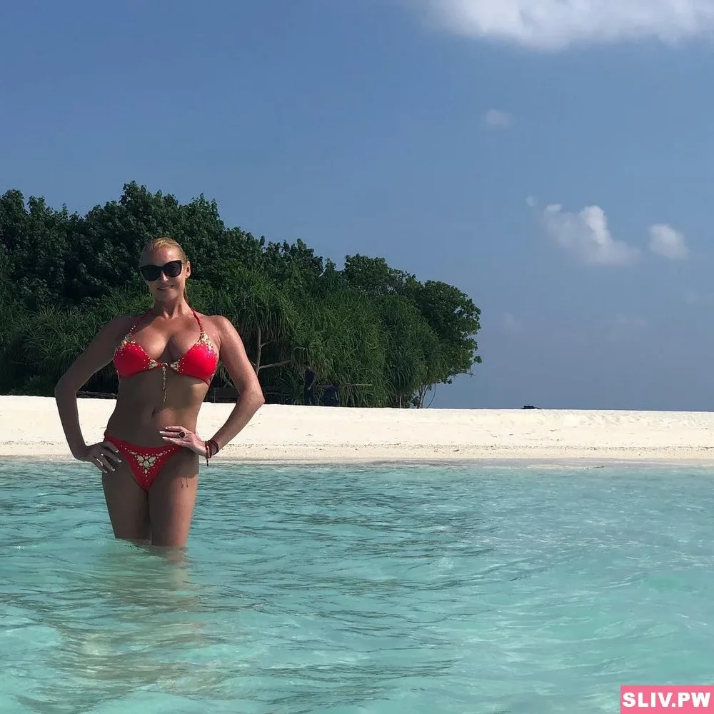Анастасия Волочкова OnlyFans фото