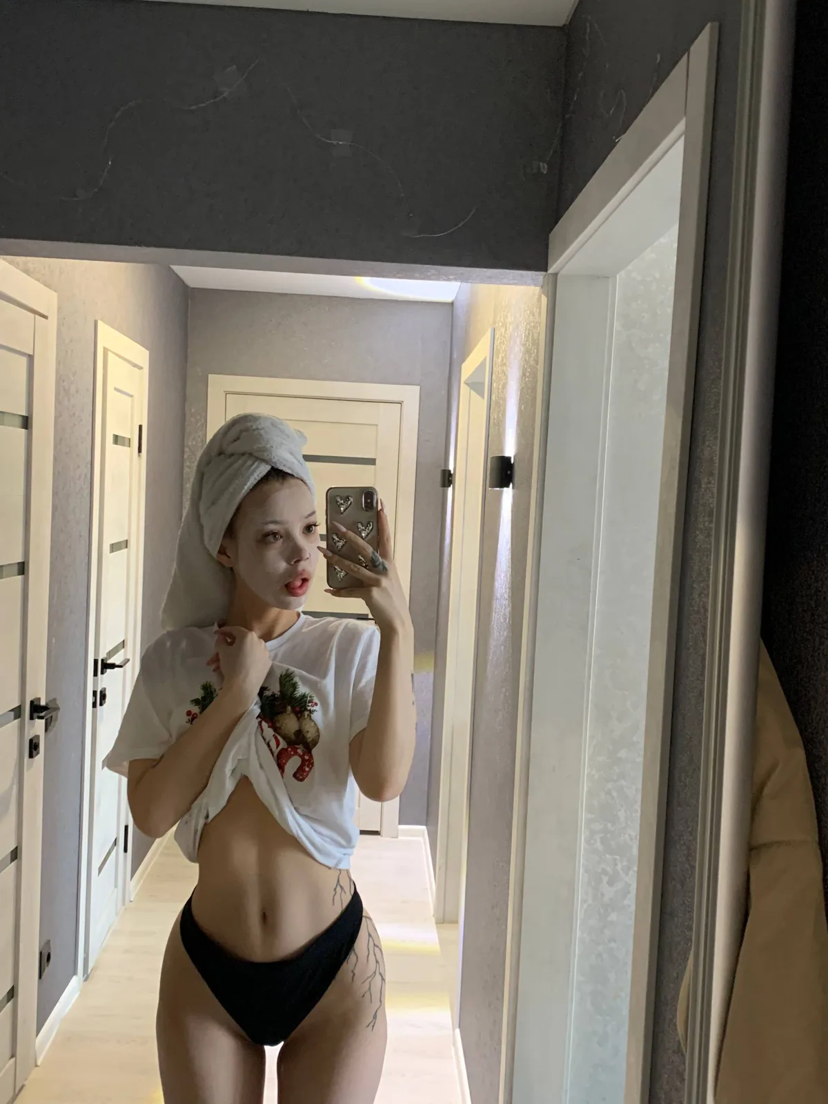 Тиктокерша Yourhate OnlyFans фото