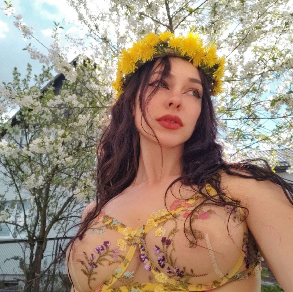 Юлия Шунина OnlyFans фото